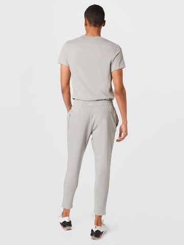 Regular Pantalon de sport 4F en gris