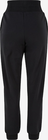 Effilé Pantalon Urban Classics en noir