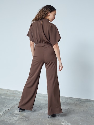 SISTERS POINT Jumpsuit 'GIRL-JU' i brun