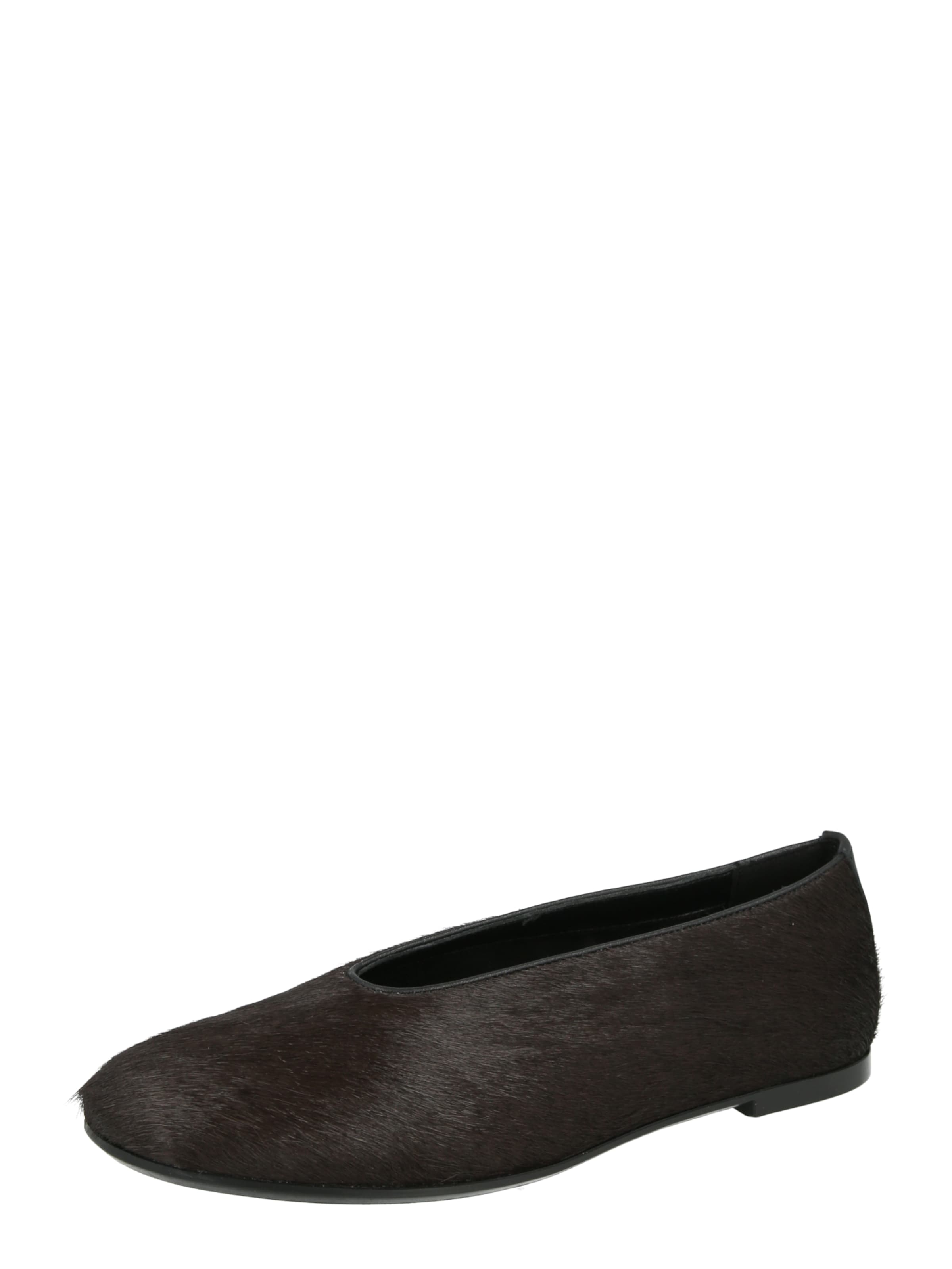 VAGABOND SHOEMAKERS Házicipő 'ALEYA' - barna: elől