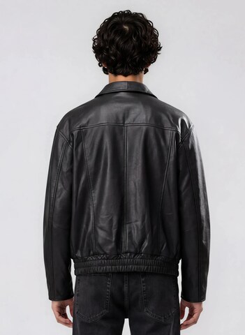 trueprodigy Between-season jacket 'Pekka' in Black