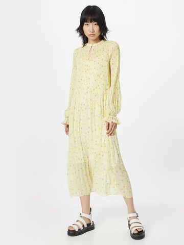 modström Dress 'Cruz' in Yellow: front