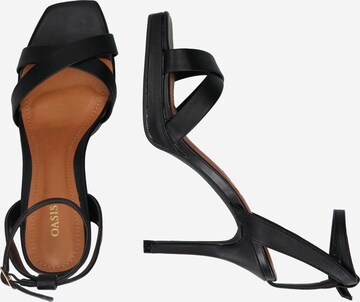 Oasis Strap Sandals in Black