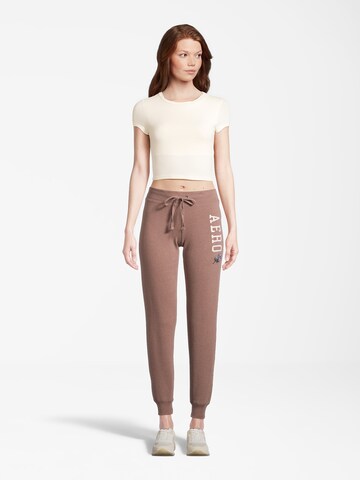 AÉROPOSTALE Tapered Broek in Beige