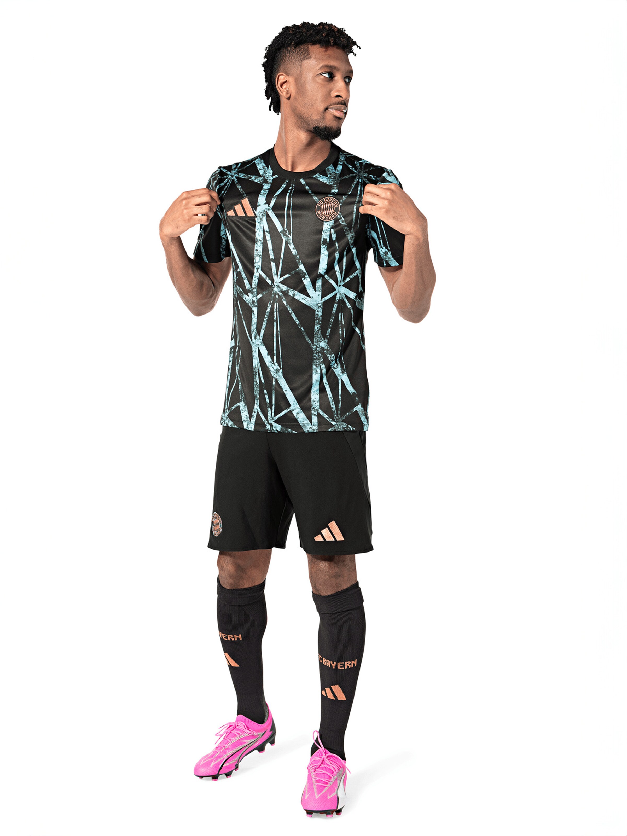 ADIDAS PERFORMANCE Trikot 'FC Bayern Pre-Match Home 24-25' in Schwarz