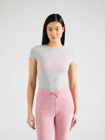 T-shirt AÉROPOSTALE en gris : devant