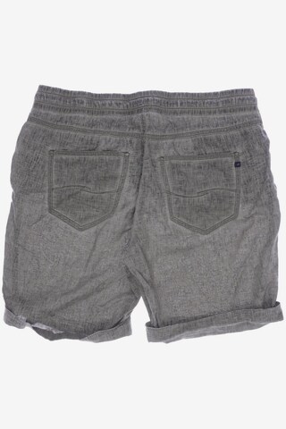 s.Oliver Shorts in S in Green
