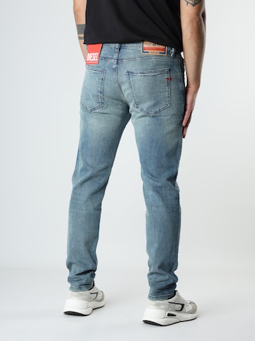 Coupe slim Jean '2019 D-STRUKT' DIESEL en bleu