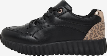 bugatti Sneakers in Black: front