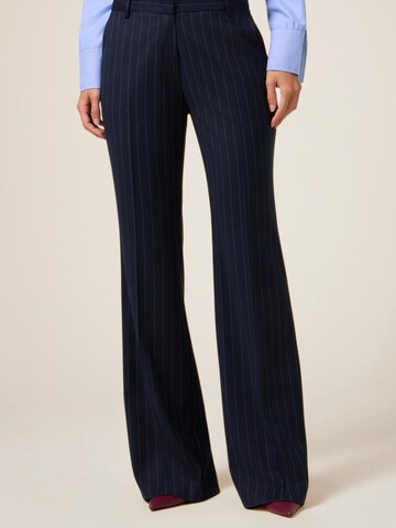 évasé Pantalon oltre en bleu
