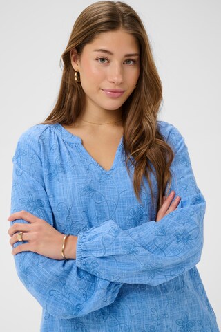 Cream Blouse 'Gem' in Blau