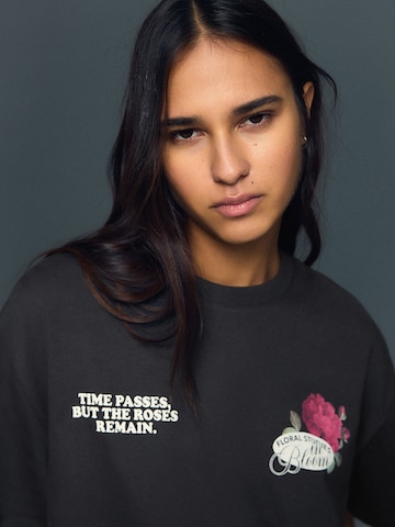 Bershka Póló - szürke