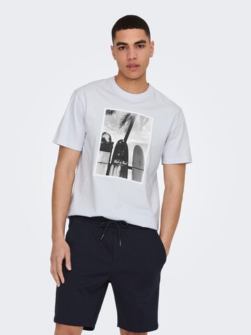 Only & Sons T-shirt 'Trey' i blå: framsida