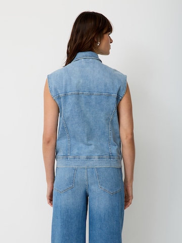 PADDOCKS Vest in Blue