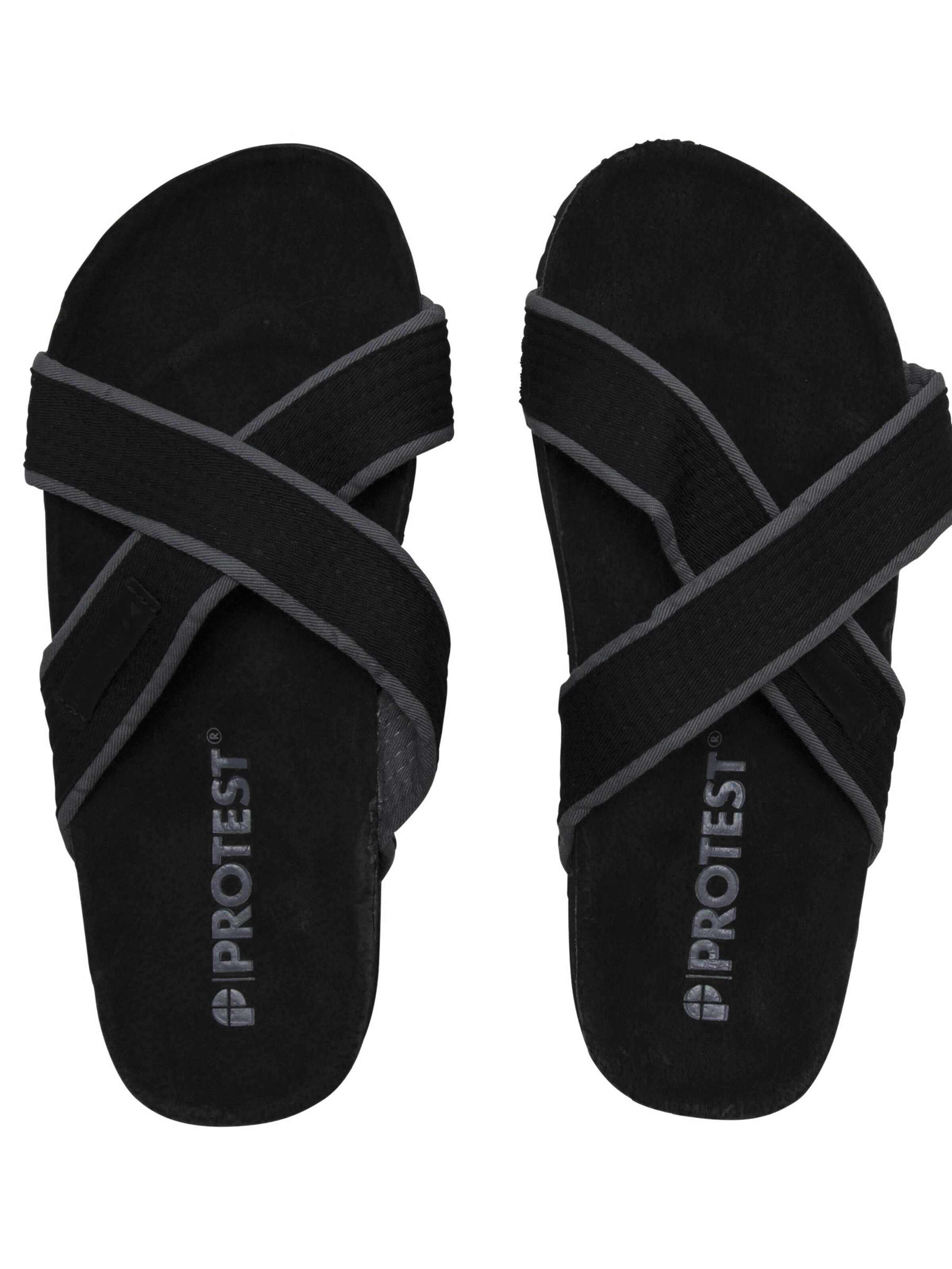 PROTEST Slippers 'PINGAA' in Black