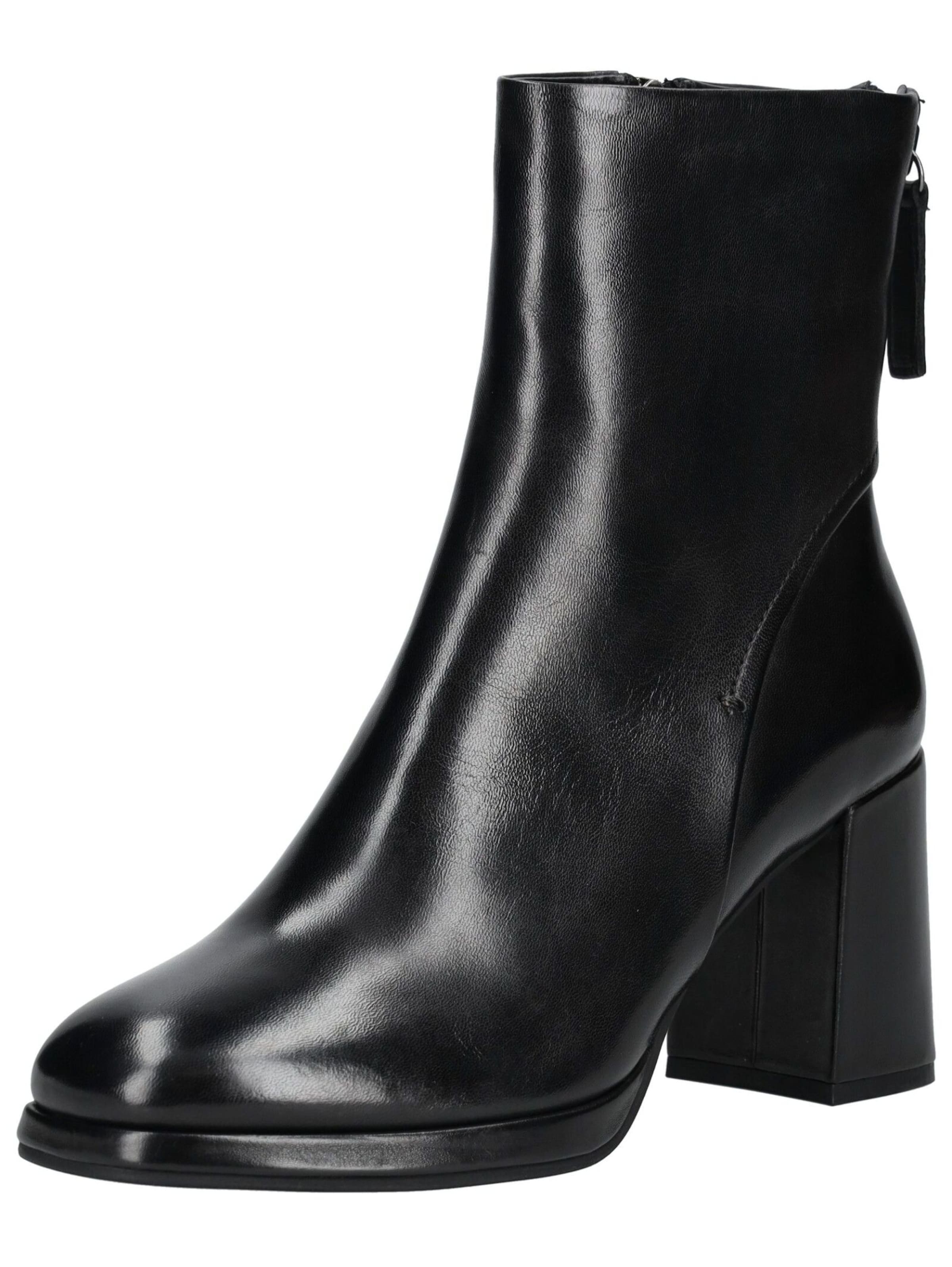 Regarde le Ciel Bootie in Black: front