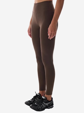 Leggings 'Gamaschen' Penti en marron : devant