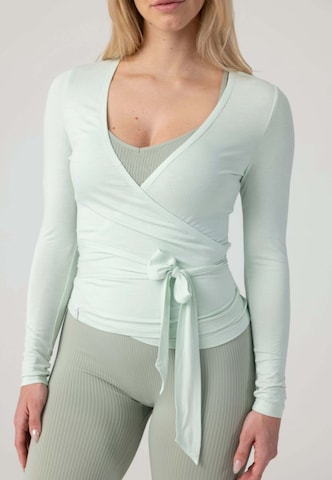 OCEANSAPART Performance Shirt 'Blake' in Green