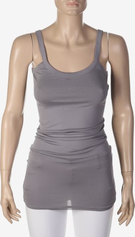 Drina Top in M in Grey: front