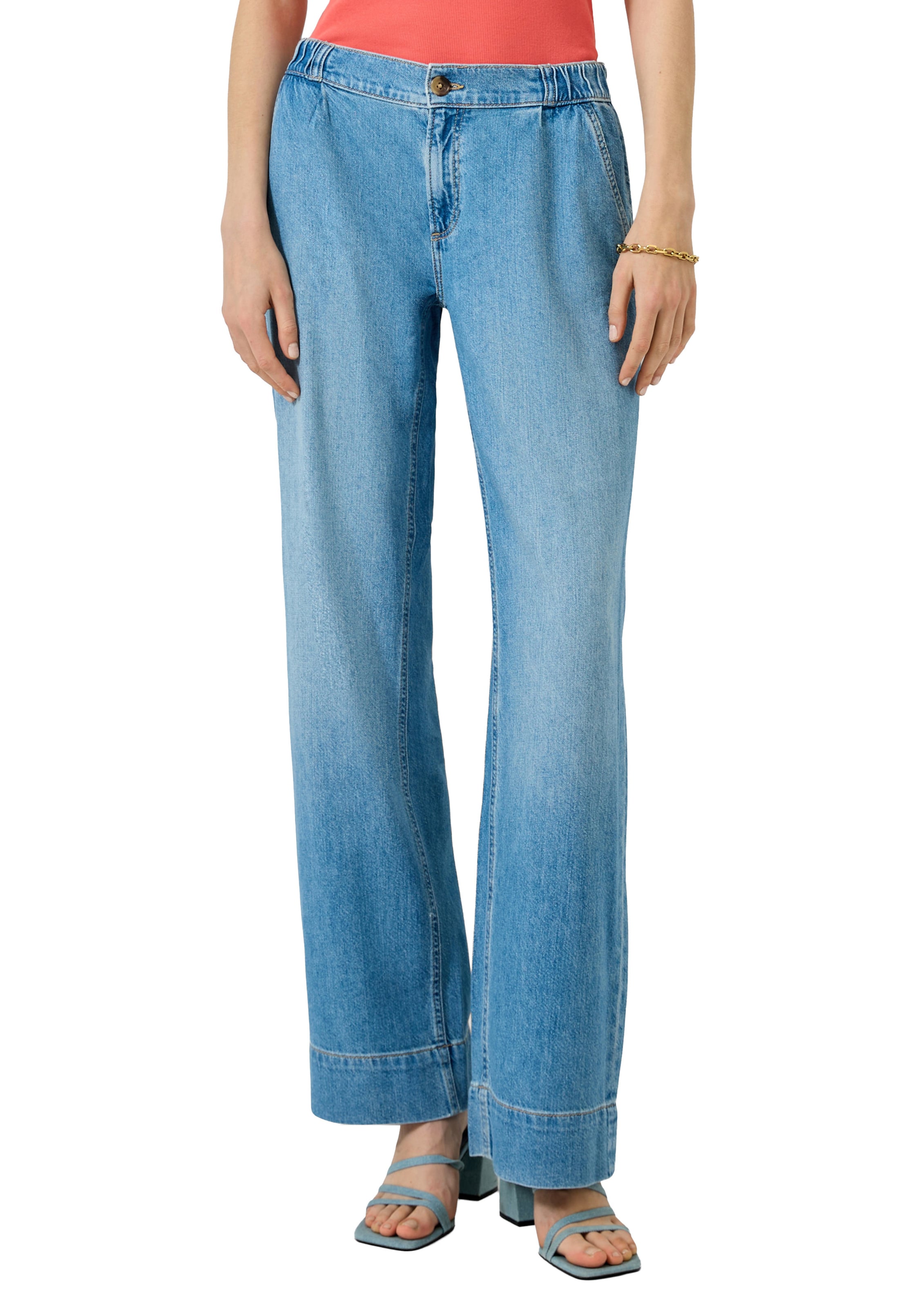 QS Regular Jeans in Blau: Vorderseite