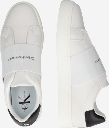 Calvin Klein Jeans Slip on -tennarit värissä valkoinen