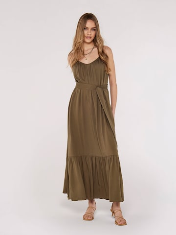 Apricot Dress 'Cami' in Green: front