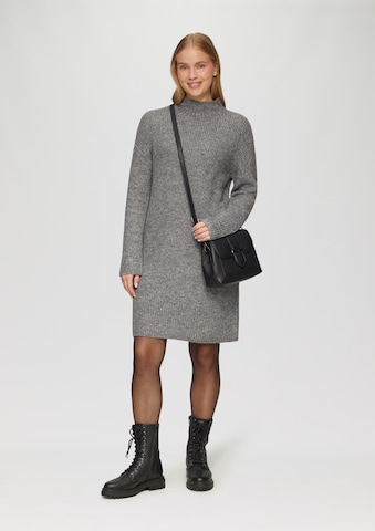 s.Oliver Strickkleid in Grau