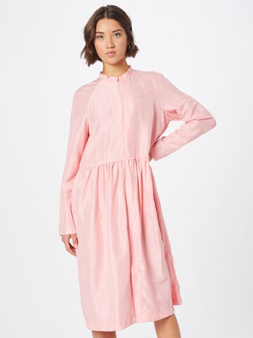 Kleid 'Lupina' di MADS NORGAARD COPENHAGEN in rosa: frontale