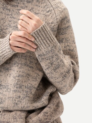 Pull-over 'Unisex Mouline Cashmere Sweater' GOBI Cashmere en beige