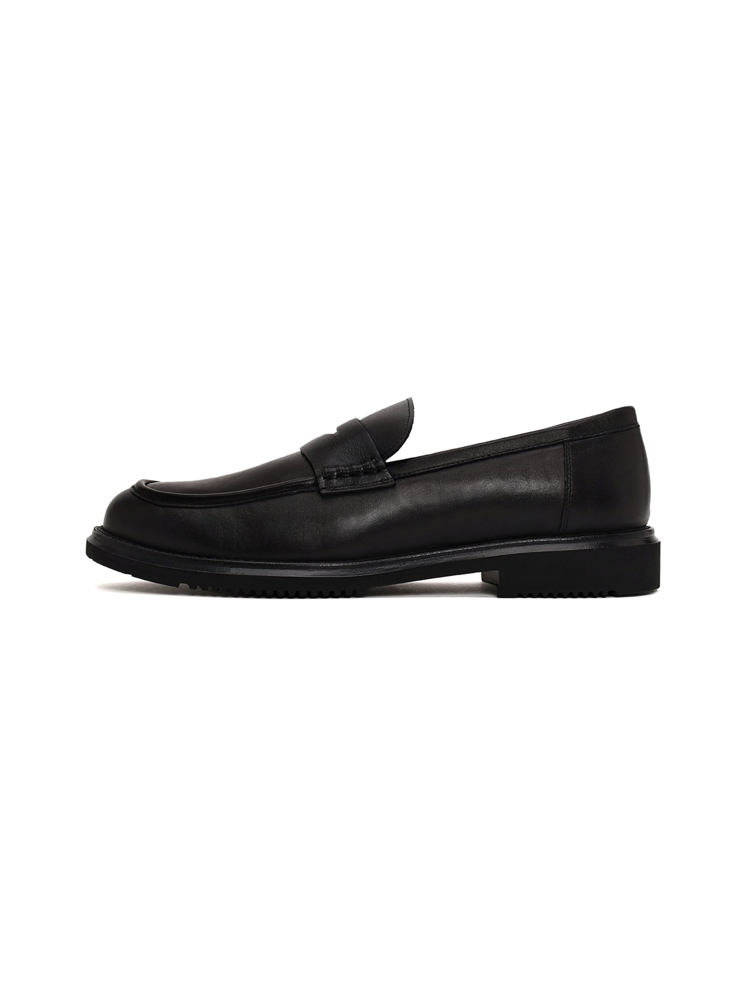 Derimod Classic Flats in 40 in Black, Item view
