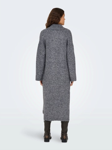 ONLY - Abrigo de punto 'ONLAZU' en gris