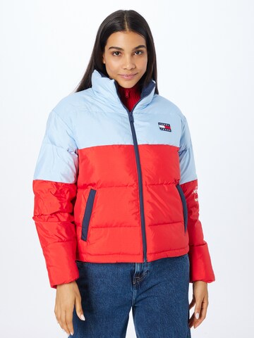 Tommy Jeans Winter Jacket in Red: front