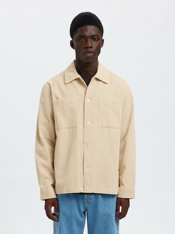 Giacca di mezza stagione 'SLHREGTATE' di SELECTED in beige: frontale