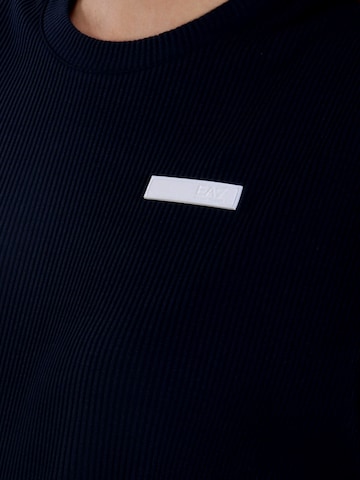 EA7 Emporio Armani Shirts i blå