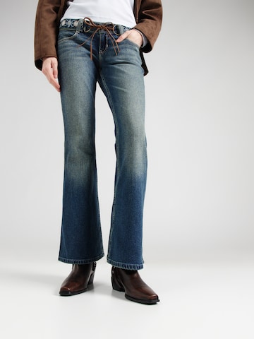 HOLLISTERFlared/zvonoliki kroj Traperice 'SANTA MONICA' - plava boja: prednji dio