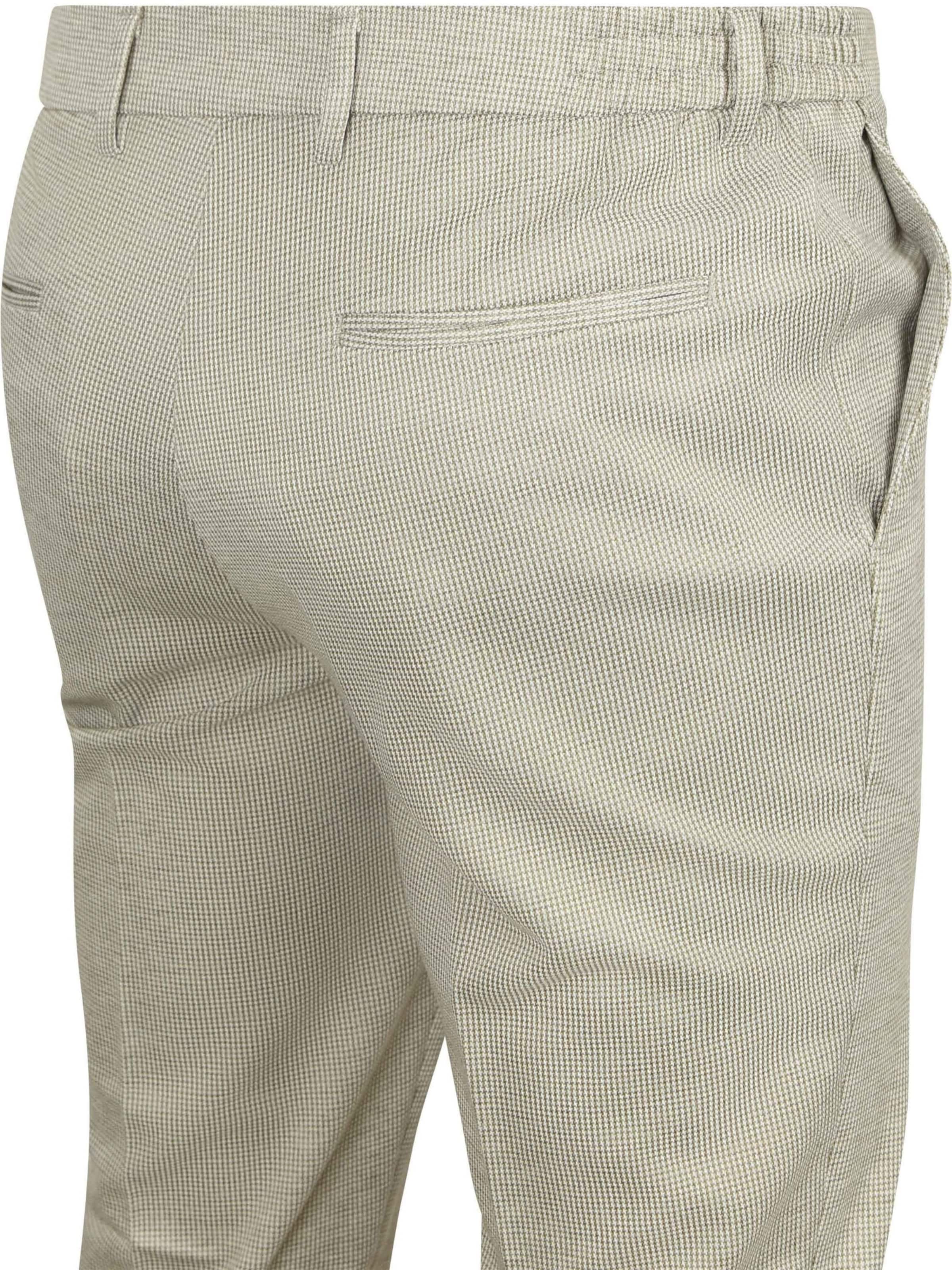 Coupe slim Pantalon à plis Suitable en vert