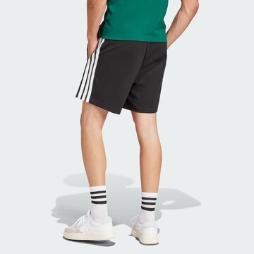 ADIDAS SPORTSWEAR regular Παντελόνι φόρμας 'Essentials' σε μαύρο