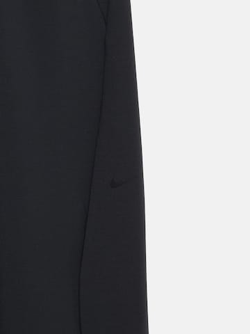 NIKE Loosefit Sportbyxa i svart