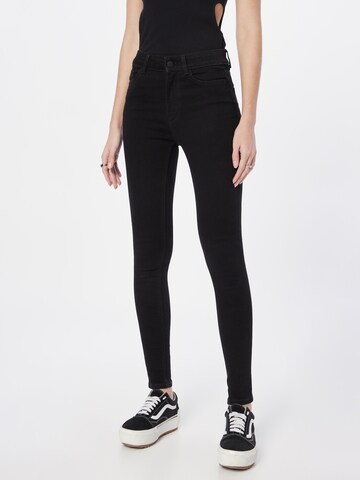 Slimfit Jeans de la NEW LOOK pe negru: față