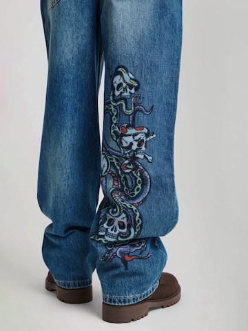 Ed Hardy Loosefit Farkut 'Serpent Skull' värissä sininen
