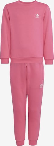 Tuta da jogging 'Essentials' di ADIDAS ORIGINALS in rosa: frontale