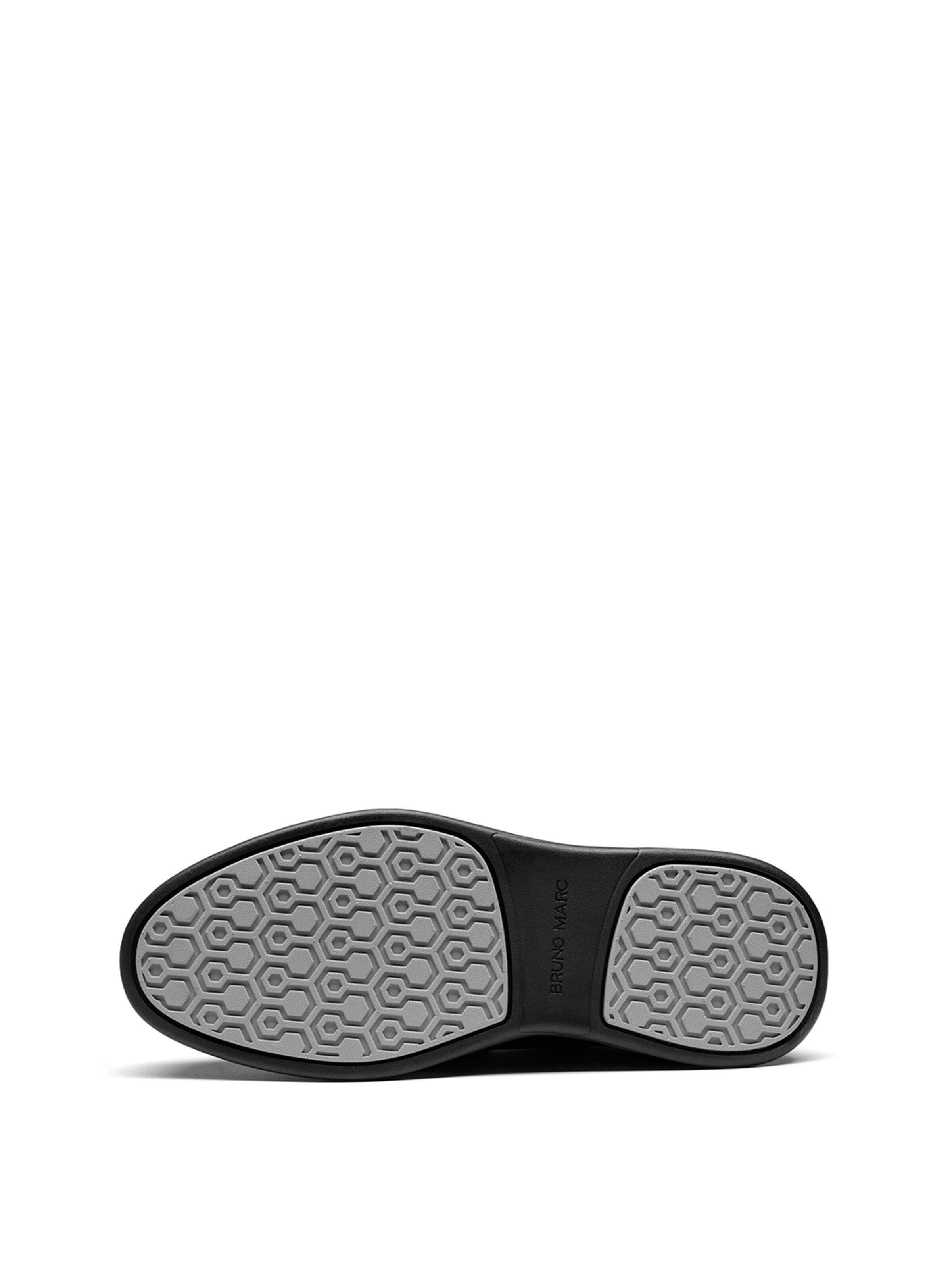 Scarpa stringata di Bruno Marc in nero