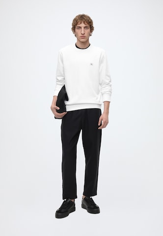 Calvin Klein Regular Housut värissä musta