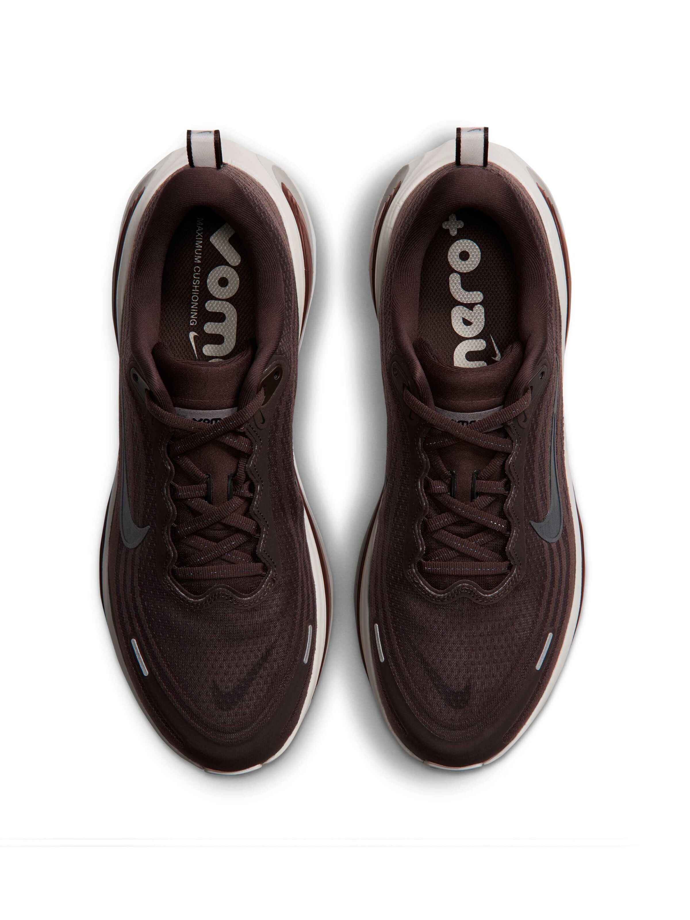 Scarpa sportiva 'Vomero Plus' di NIKE in marrone