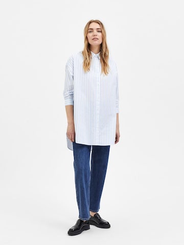 SELECTED FEMME - Blusa 'AMI' en blanco