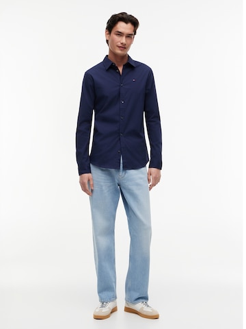 Tommy Jeans Slim fit Ing - kék