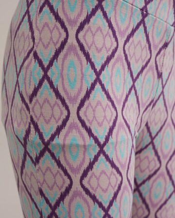 Evazați Leggings de la WE Fashion pe mov