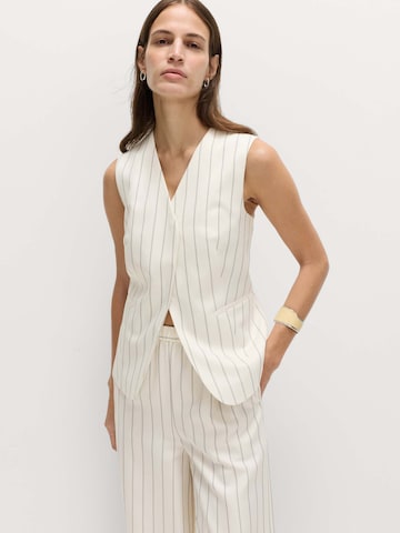 Gilet di Marks & Spencer in beige: frontale