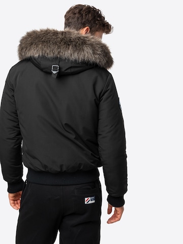 Geacă de primăvară-toamnă 'Everest' de la Superdry pe negru