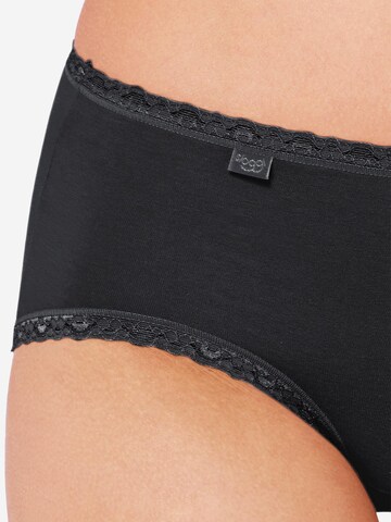 SLOGGI Slip '24/7 Cotton Lace' in Black
